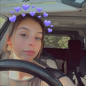 Meet your Posher, Gabi